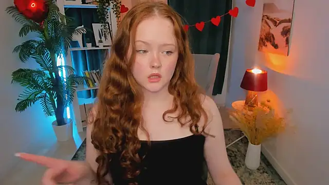 Snapshot of Yennefer__ chatting on 02.15.26 Yennefer online show from 02.15.26