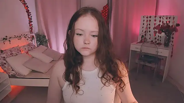 Snapshot of Yennefer__ chatting on 02.19.26 Yennefer online show from 02.19.26