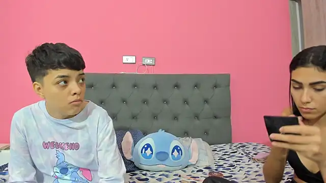 Snapshot of ariloe_quintero chatting on 02.10.26 ariloe quintero online show from 02.10.26