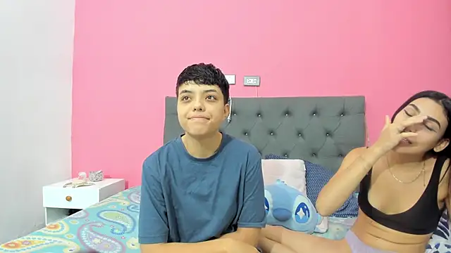 Snapshot of ariloe_quintero chatting on 02.19.26 ariloe quintero online show from 02.19.26