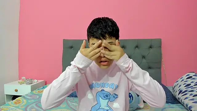 Snapshot of ariloe_quintero chatting on 02.20.26 ariloe quintero online show from 02.20.26