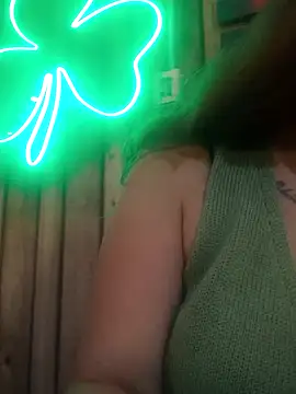 SofiEsteves online show from 12.20.25