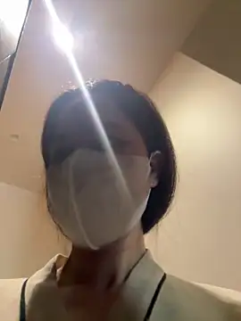 Snapshot of bi_biii chatting on 02.14.26 bi biii online show from 02.14.26