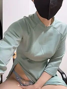 Snapshot of bi_biii chatting on 04.11.26 bi biii online show from 04.11.26