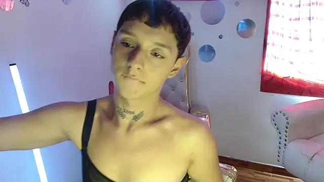 Snapshot of David_and_Jonas chatting on 02.11.26 David and Jonas online show from 02.11.26