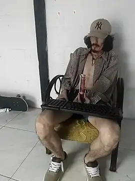 sk8-boy online show from 02.10.26