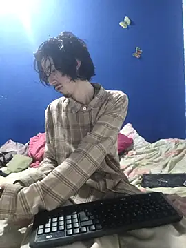 sk8-boy online show from 03.25.26