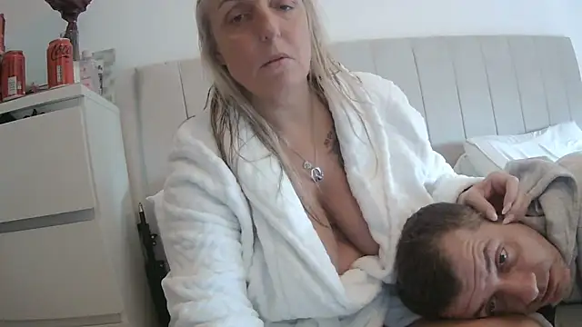 theblondecocklover online show from 02.22.26