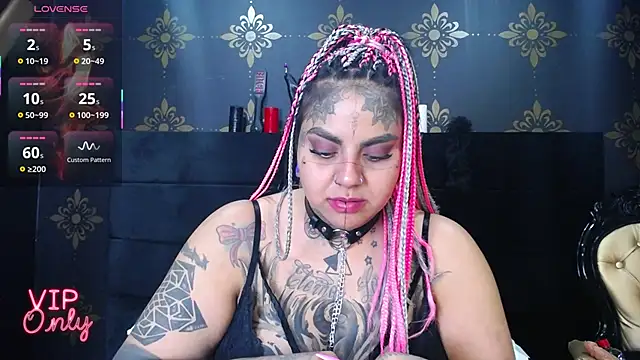 Snapshot of Eli-spank chatting on 01.13.26 Eli-spank online show from 01.13.26