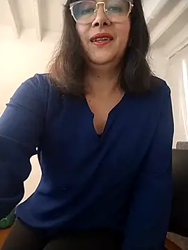 Snapshot of christy_ant chatting on 02.21.26 christy ant online show from 02.21.26