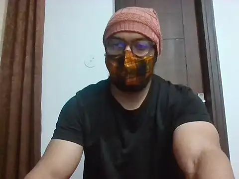 Snapshot of NunnuLelo chatting on 03.08.26 NunnuLelo online show from 03.08.26