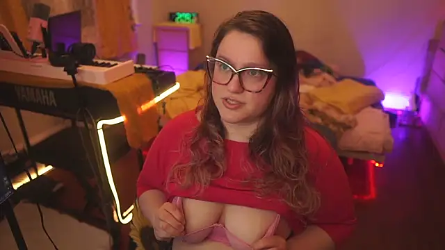 Snapshot of FireproofCuriousiteaze chatting on 03.07.26 FireproofCuriousiteaze online show from 03.07.26