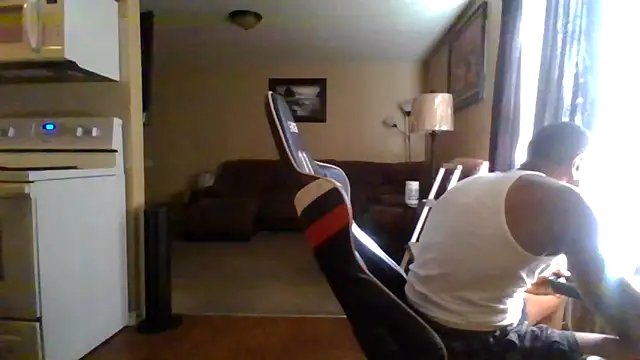 Snapshot of KingDes55 chatting on 05.26.26 KingDes55 online show from 05.26.26