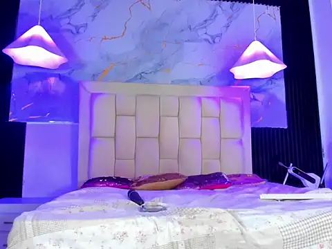 Snapshot of Carla_evans_ chatting on 01.06.26 Carla evans online show from 01.06.26