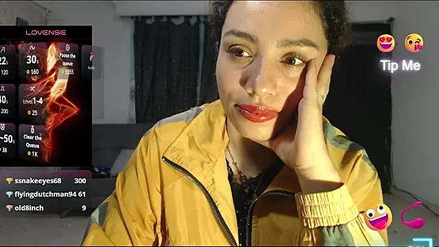 zoee taiana online show from 12.21.25