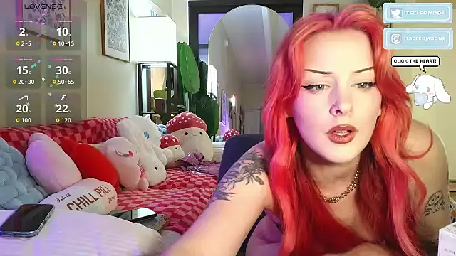 Snapshot of itscleomoon chatting on 02.02.26 itscleomoon online show from 02.02.26