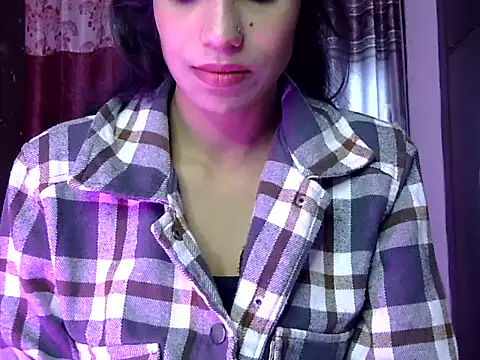 miss khan207 online show from 12.21.25