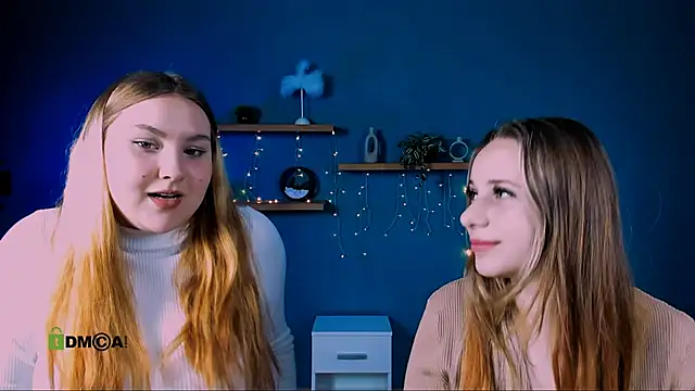 Snapshot of dina_bloom_ chatting on 01.15.26 dina bloom online show from 01.15.26