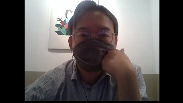 Snapshot of littlegoddyboy chatting on 01.07.26 littlegoddyboy online show from 01.07.26