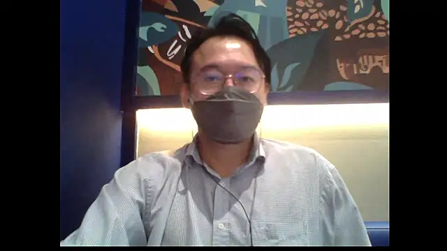 Snapshot of littlegoddyboy chatting on 01.14.26 littlegoddyboy online show from 01.14.26