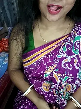 Snapshot of MAHI066 chatting on 05.02.26 MAHI066 online show from 05.02.26