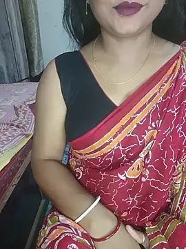 Snapshot of MAHI066 chatting on 05.28.26 MAHI066 online show from 05.28.26