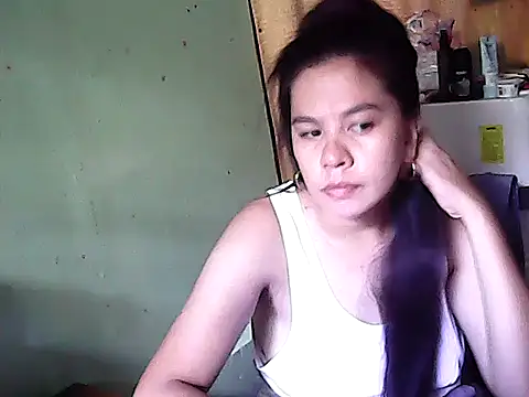 Snapshot of annawet chatting on 07.14.26 annawet online show from 07.14.26