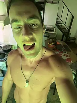 Snapshot of maximuss789 chatting on 01.12.26 maximuss789 online show from 01.12.26