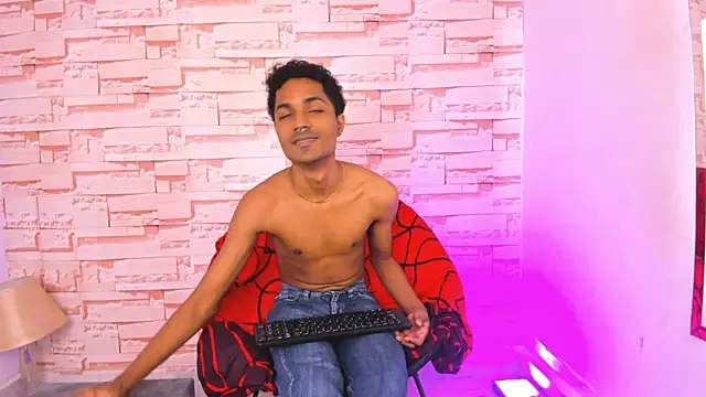 Snapshot of tiffanyy_777 chatting on 01.10.26 tiffanyy 777 online show from 01.10.26