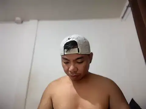 Snapshot of chubbybear_08 chatting on 02.12.26 chubbybear 08 online show from 02.12.26