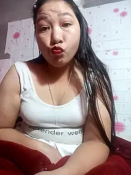 Snapshot of giang0055 chatting on 01.14.26 giang0055 online show from 01.14.26