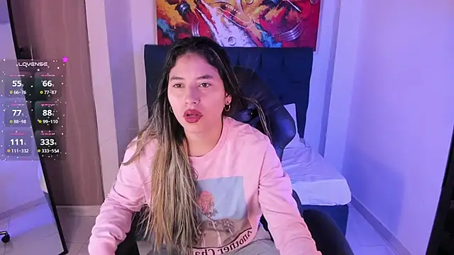 Snapshot of Violet_Blazee chatting on 12.22.25 Violet Blazee online show from 12.22.25