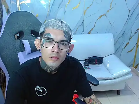 Boy tatto77 online show from 02.13.26