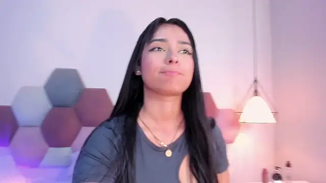 Snapshot of GahiaBelucci chatting on 02.23.26 GahiaBelucci online show from 02.23.26