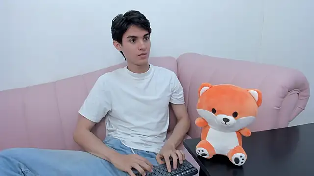 Snapshot of haritz_ chatting on 01.13.26 haritz online show from 01.13.26