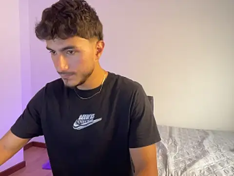 Snapshot of LIAM_COLT chatting on 03.02.26 LIAM COLT online show from 03.02.26