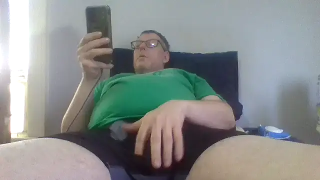 Snapshot of Notalwaysup chatting on 02.26.26 Notalwaysup online show from 02.26.26