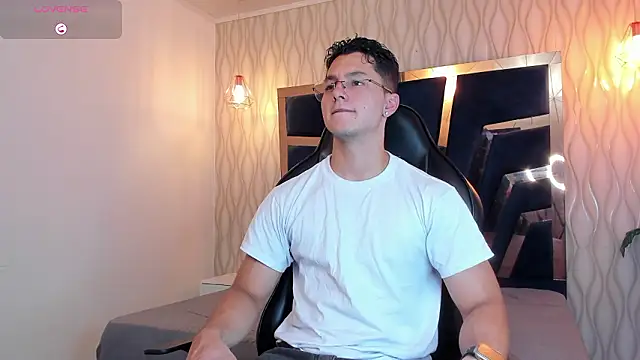 Noah Clarkk online show from 03.17.26