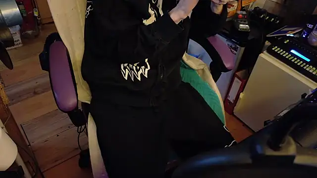 Snapshot of Gay-Versaut chatting on 01.16.26 Gay-Versaut online show from 01.16.26