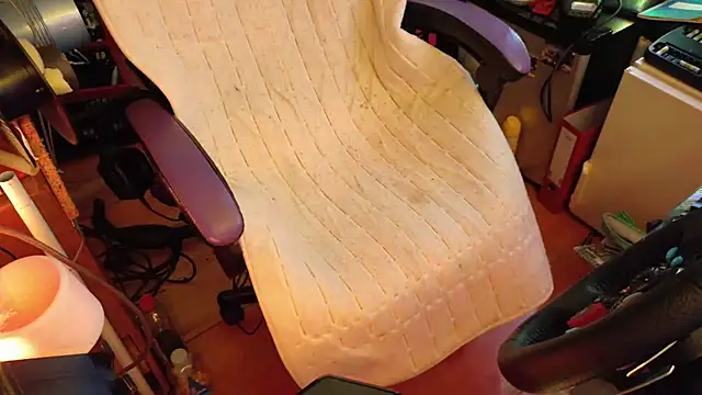 Snapshot of Gay-Versaut chatting on 02.23.26 Gay-Versaut online show from 02.23.26