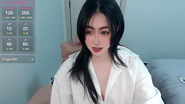 Snapshot of lamb- chatting on 02.24.26 lamb- online show from 02.24.26