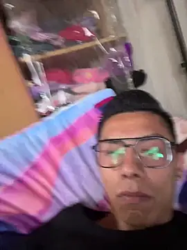 Snapshot of Marko-18 chatting on 12.20.25 Marko-18 online show from 12.20.25