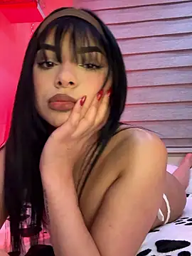 Snapshot of LARISSAEVANSS chatting on 01.14.26 LARISSAEVANSS online show from 01.14.26