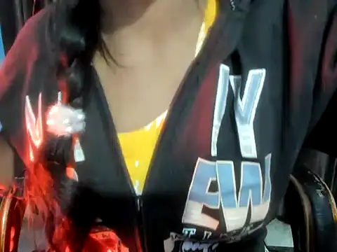 Snapshot of Priya_Sengar chatting on 01.08.26 Priya Sengar online show from 01.08.26