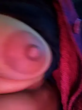 QWEEN7B online show from 01.07.26