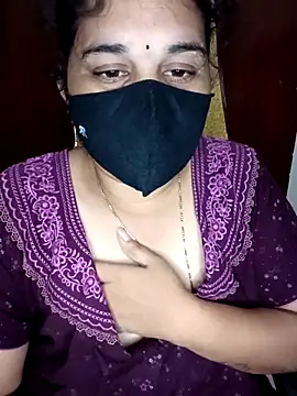 maduri   online show from 02.20.26