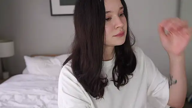 Snapshot of bonjour_nihao_hello chatting on 02.14.26 bonjour nihao hello online show from 02.14.26