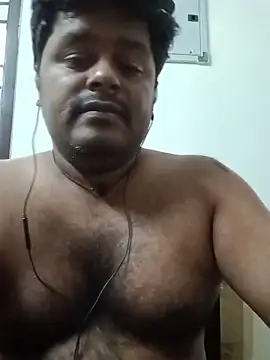 Snapshot of yourwellman chatting on 05.25.26 yourwellman online show from 05.25.26