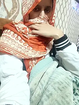 Snapshot of Eva_890 chatting on 12.20.25 Eva 890 online show from 12.20.25