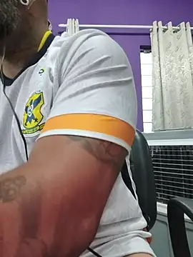 morenoteza0 online show from 12.19.25